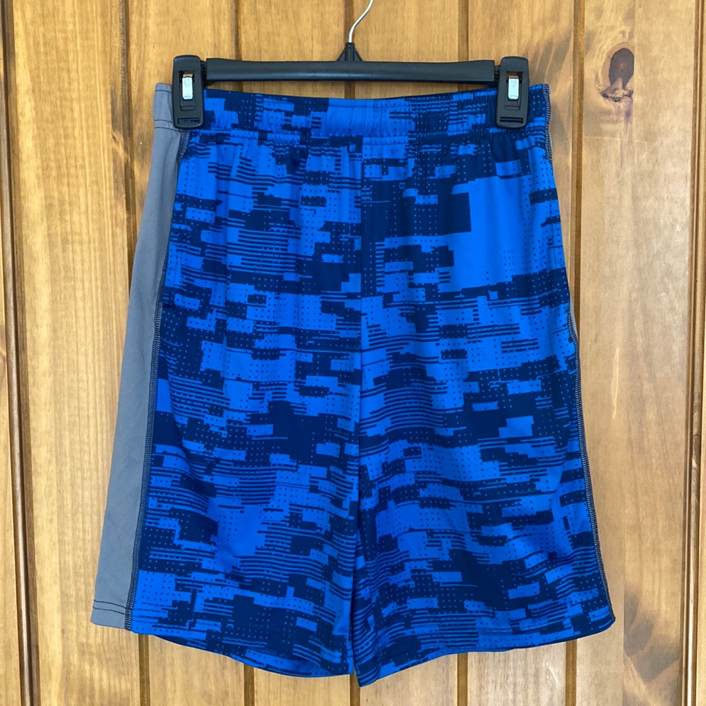 Tek Gear Sport Shorts With Pockets Never Been Worn Tek Gear Sport Shorts With Pockets Never Been Worn
